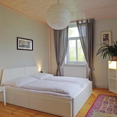 Schola בית הארחה Noutonice