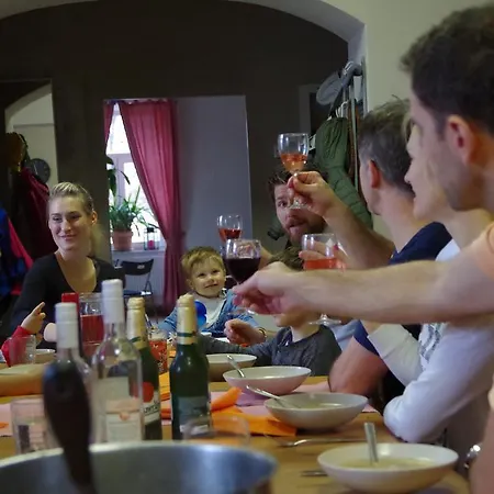 בית הארחה Schola 3*